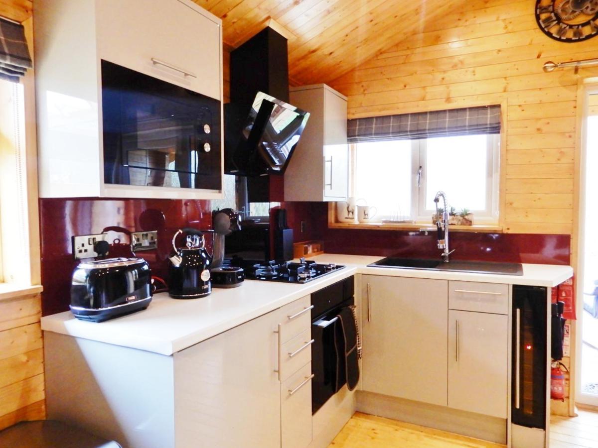 Balmoral Studio Lodge Ellesmere Exterior foto