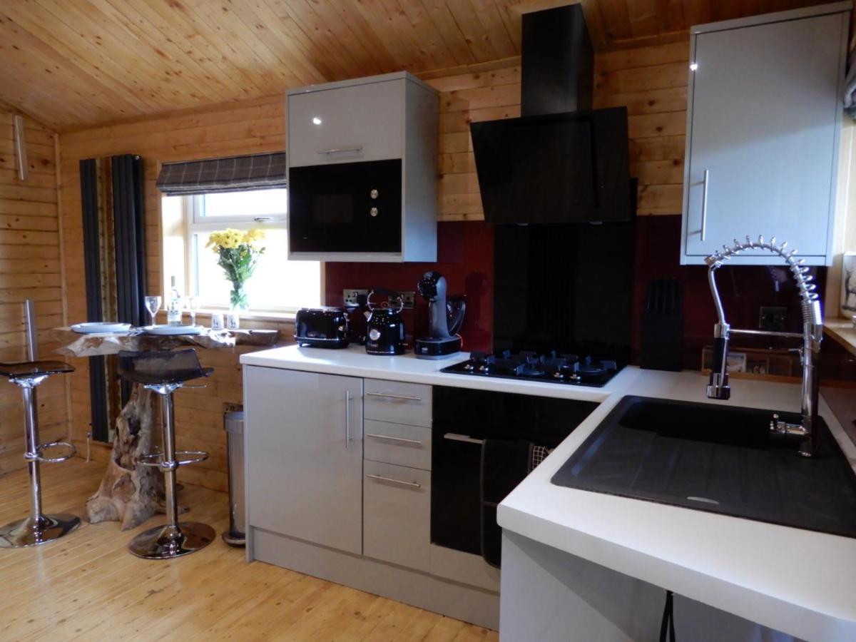 Balmoral Studio Lodge Ellesmere Exterior foto